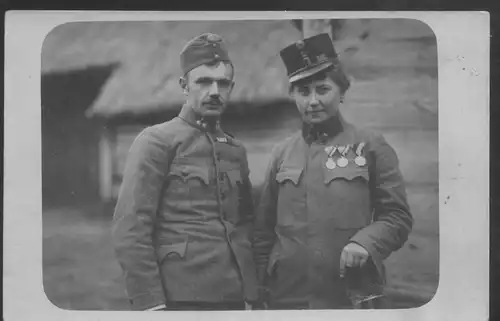 Ansichkarte - Österreicher-Ungarn soldaten
