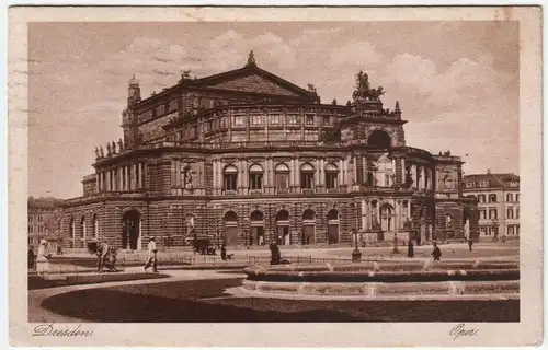 Dresden.  Oper // jahr 1929
