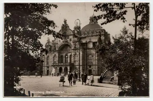 Nürnberg. Stadttheater.