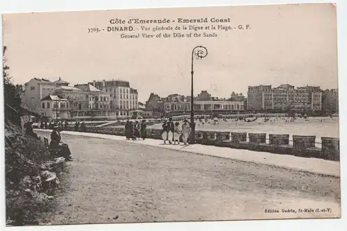 Emerald Coast - Vue generale de la Digue et la Plage - Dinard