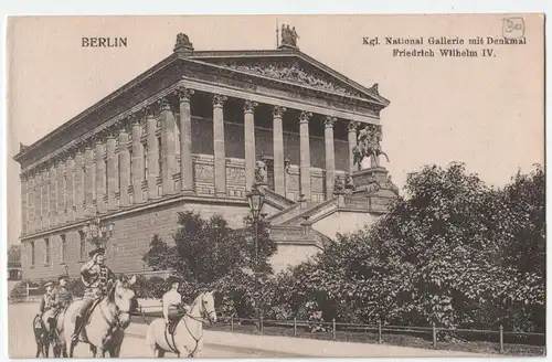 Berlin Kgl. National Gallerie mit Denkmal F. Wilhelm IV