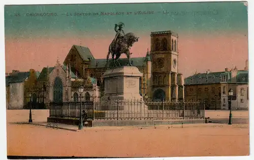 Cherbourg - La Statue De Napoleon Et L eglise