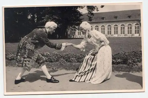 Tanzendes Paar // Postkarte