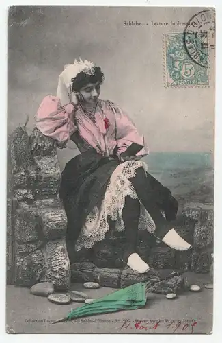 Les Sables d Olonne, La lecture interessante // Sablaise 1909