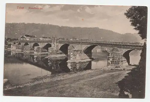 Trier Moselbrücke.