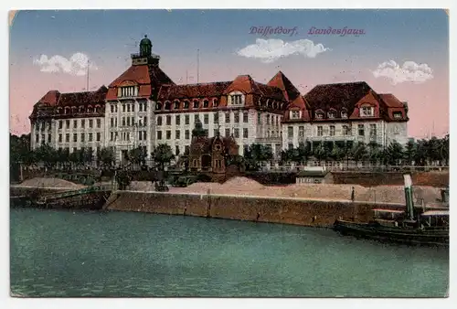 Düsseldorf. Landeshaus.