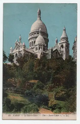 Paris - Le Sacre - Coeur. The Sacre - Coeur.