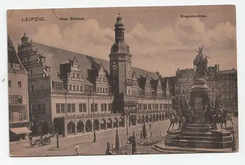 Leipzig. Altes Rathaus. Siegesdenkmal.