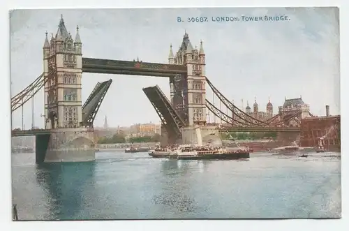 London. Tower Bridge.