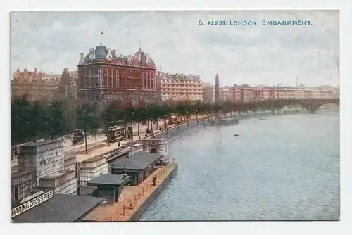 London: Embankment.