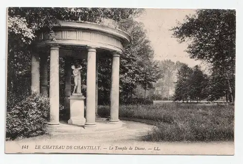 Le Chateau de Chantilly. - Le Temple de Diane.