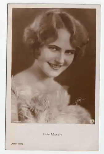 Lois Moran
