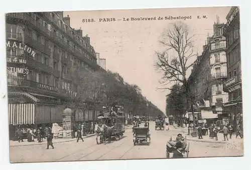 Paris - Le Boulevard de Sebastopol