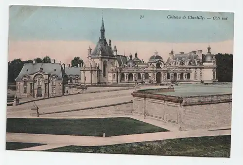 Chateau de Chantilly. - Cote sud.