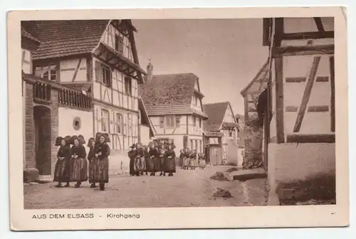 Aus dem elsass - Kirchgang