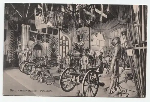 Bern. - Histor. Museum. Waffenhalle.