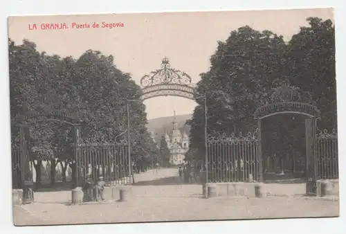 La Granja. Puerta de Segovia