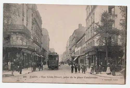 Paris. - Rue Croix-Nivert, prise de la place Cambronne