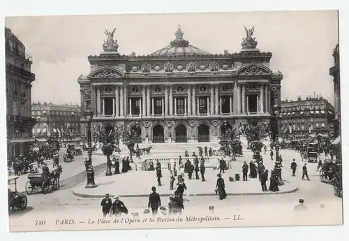 Paris - La Place de l Opera et la Station du Metropolitain.