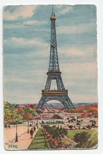 Paris...en flanant. La Tour Enter - The Eiffel Tower