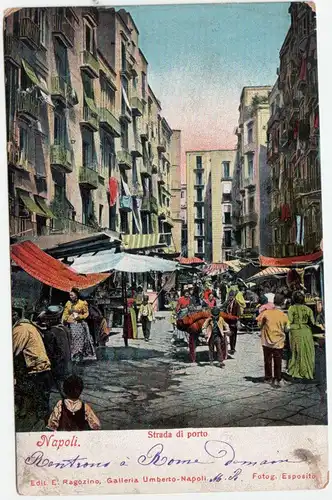Napoli. Strada di porto