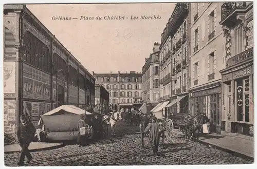 Orleans - Place du Chatelet - Les Marches.