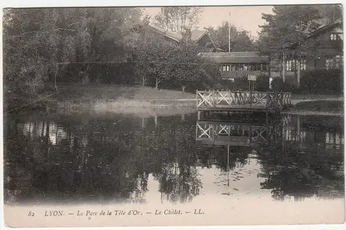 Lyon. - Le Parc de la Tele d Or. - Le Chalet.