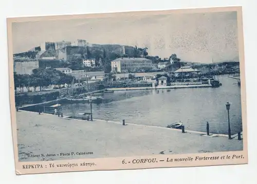 Corfou - La nouvelle Forteresse et le Port.