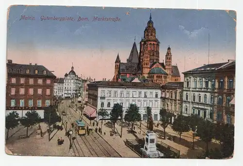 Mainz. Gutenbergplatz, Dom, Marktstraße.