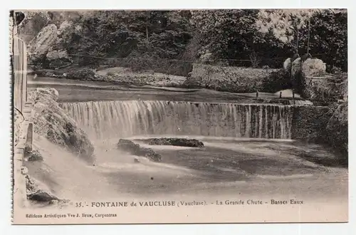 Fontaine de Vaucluse - La Grande Chute - Basses Eaux.