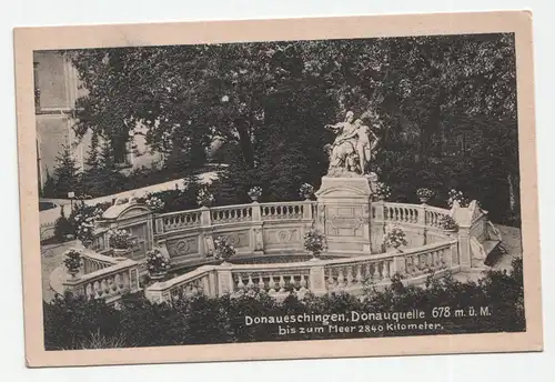 Donaueschingen, Donauquelle 678 m. ü. M. bis zum Meer 2840 Kilometer.