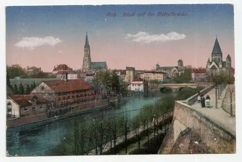 Metz. Blick auf die Mittelbrücke.