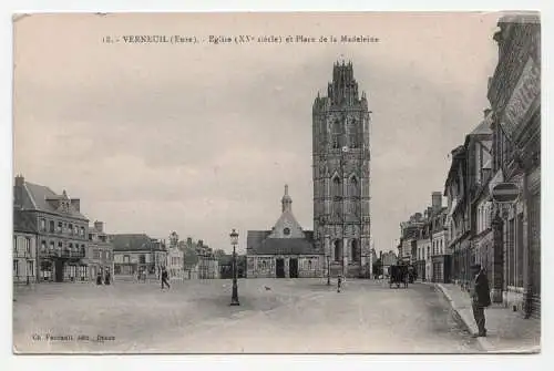 Verneuil. Eglise et Place de la Madeleine.