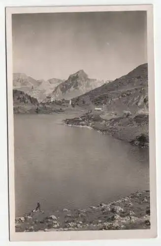 Engelberg. Trüßsee (1765 m.) mit Haßnen (2611 m.)