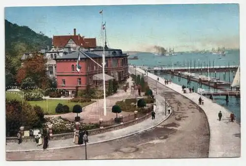 Kiel. Kaiserliches Yachtklub  Gebäude, Strandpromenade und Kriegshafen. 1910