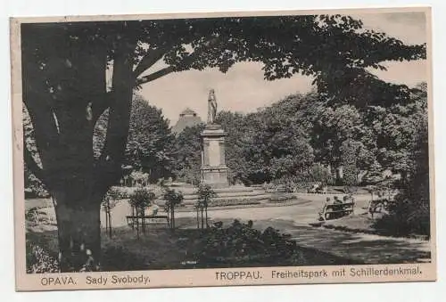 Opava. Sady Svobody. Troppau. Freiheitspark mit Schillerdenkmal.