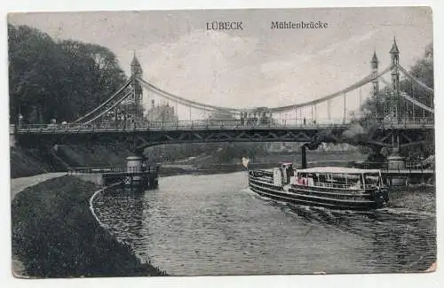 Lübeck. Mühlenbrücke.