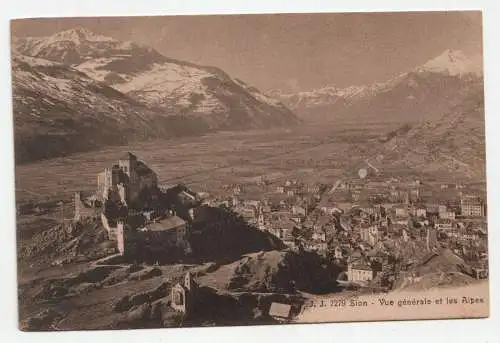 Sion - Vue generale et les Alpes