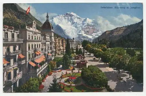 Interlaken. Höheweg m. Jungfrau.