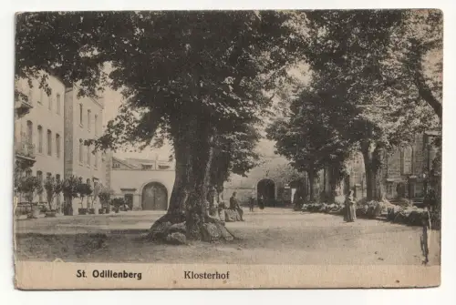 St. Odilienberg. Klosterhof.