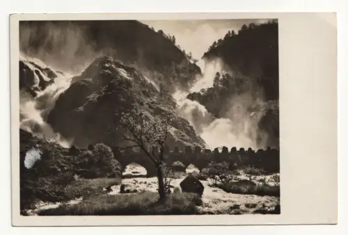 Norge. Laatefoss - Hardanger.