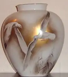 Manufaktur Chiemsee Blumenvase handgemalt 1033 Heinrich  H & G Selb Bavaria Germany m. Goldrand 1