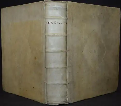 Aulus Gellius - Noctium Atticarum libri XX - Die attischen Nächte. Leiden 1706