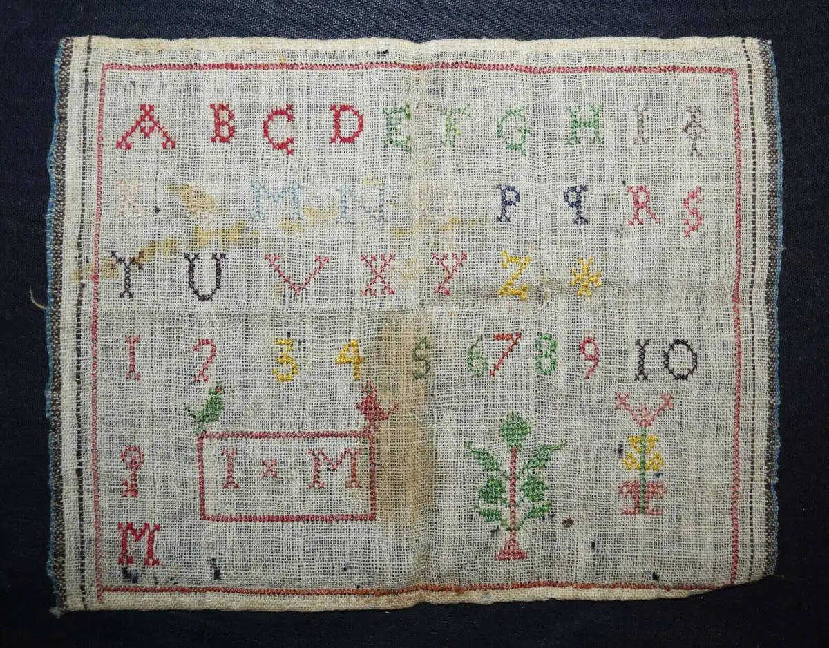 HANDWORK - EMBROIDERY ~ 1860 - The little embroiderer HANDARBEITEN STICKEREI 2