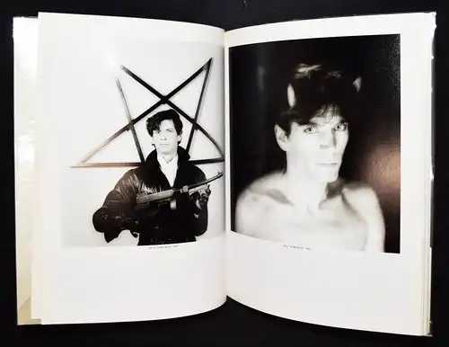 Takano, Robert Mapplethorpe. Tokyo, Parco Co. Ltd 1987 D. Hershkovits - D. Levas