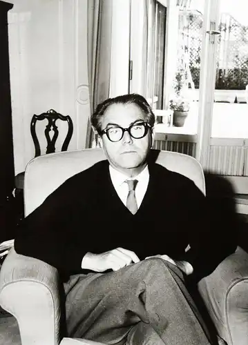 Max Frisch, Original-Photographie (im Sessel, Nahaufnahme) ROM 1963