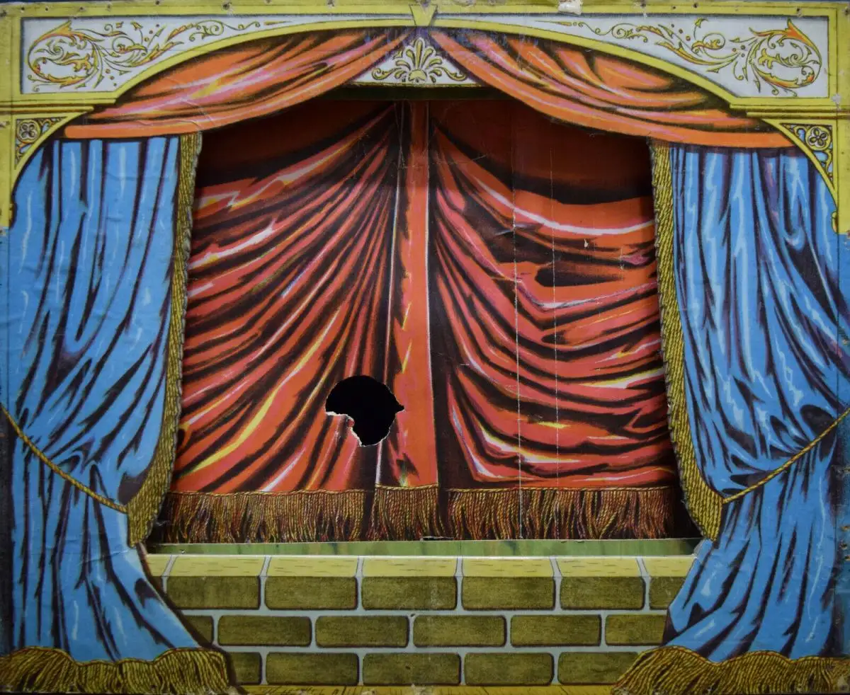 PAPIERTHEATER – AN EXPEDITION THROUGH AFRICA - PAPER TOYS - AFRIKA - REISE 10