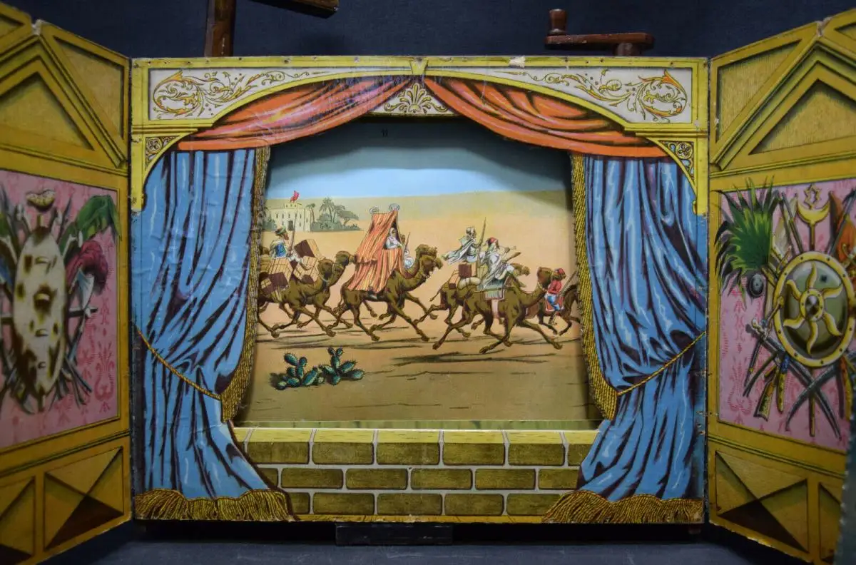 PAPIERTHEATER – AN EXPEDITION THROUGH AFRICA - PAPER TOYS - AFRIKA - REISE 4