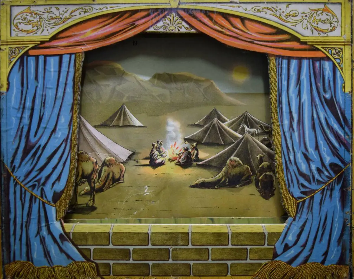 PAPIERTHEATER – AN EXPEDITION THROUGH AFRICA - PAPER TOYS - AFRIKA - REISE 6