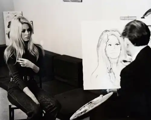 Brigitte Bardot, Orig.-Vintage-Photo  Rom 1965 ? Format: 30 x 24 cm Pop-Kultur